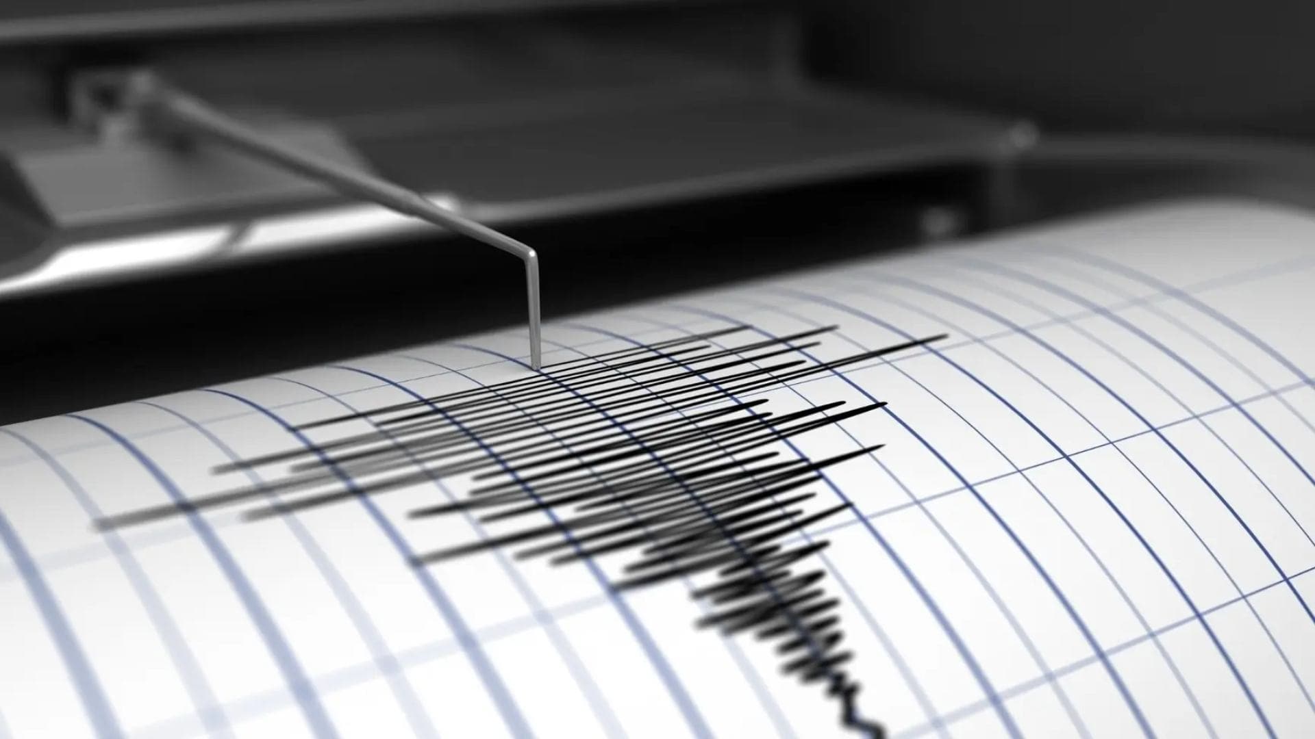 Temblor en Linares, Nuevo León, y se registra una serie de temblores en Jalisco.