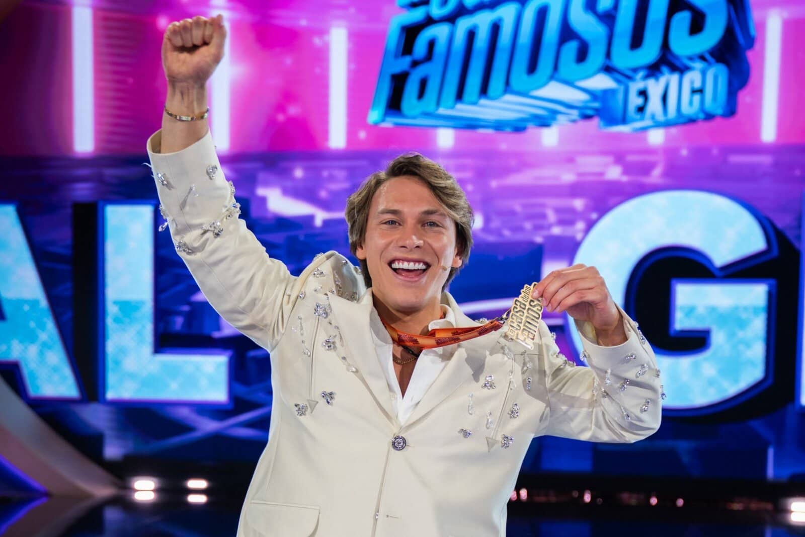 ¡Aldo De Nigris se Lleva los 4 Millones! El Ganador de La Casa de los Famosos Rompe Récords de Votación