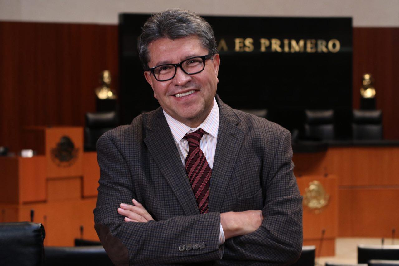 Monreal Impulsa Iniciativa para Poner Freno a Abusos en Tarjetas de Crédito y Débito