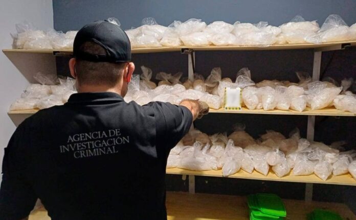 Mega Decomiso en Culiacán: Aseguran Más de 300 Kilos y 170 Litros de Metanfetamina