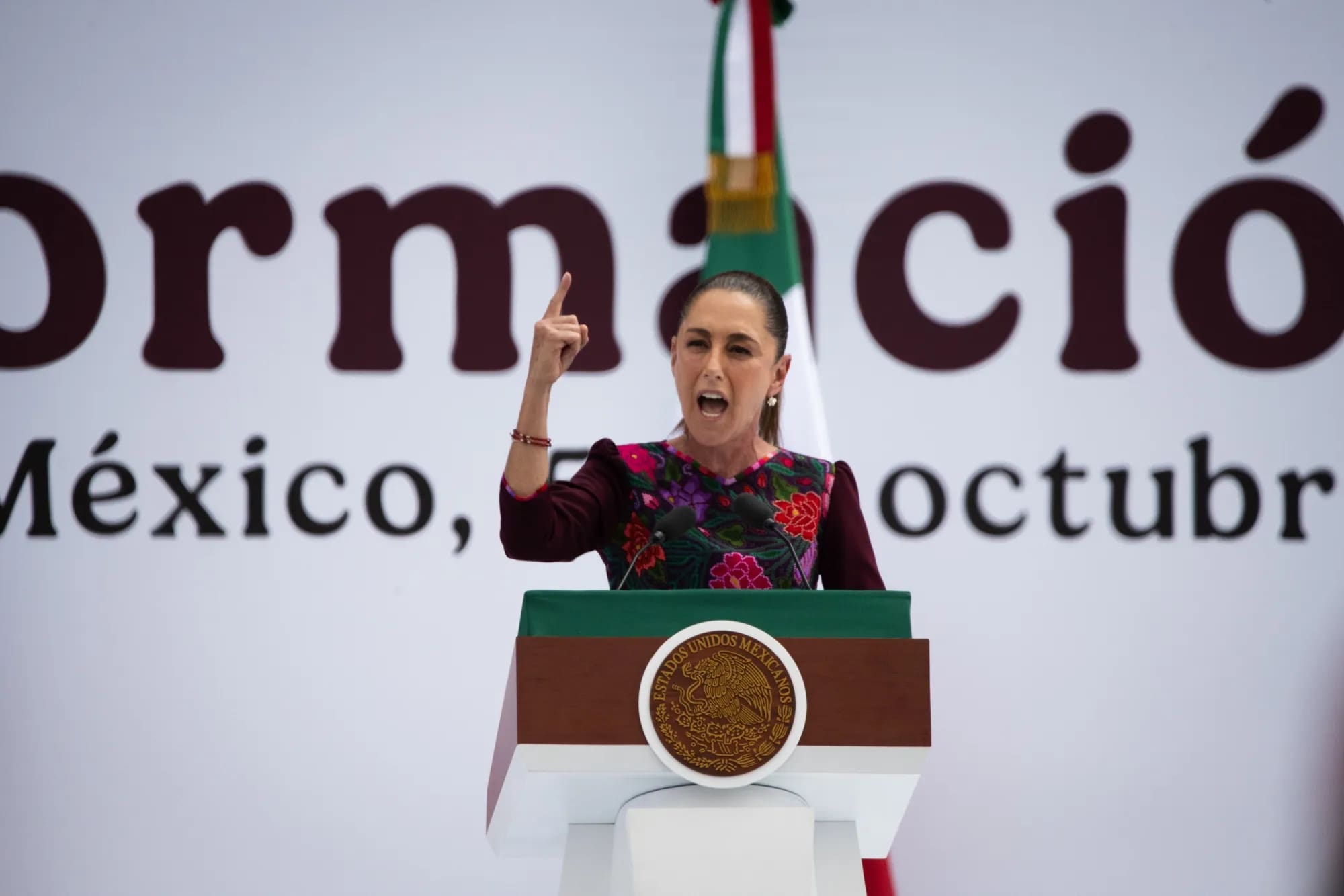 “Es una Buena Propuesta”: Sheinbaum Pide Adelantar Revocación de Mandato a Mitad de Sexenio