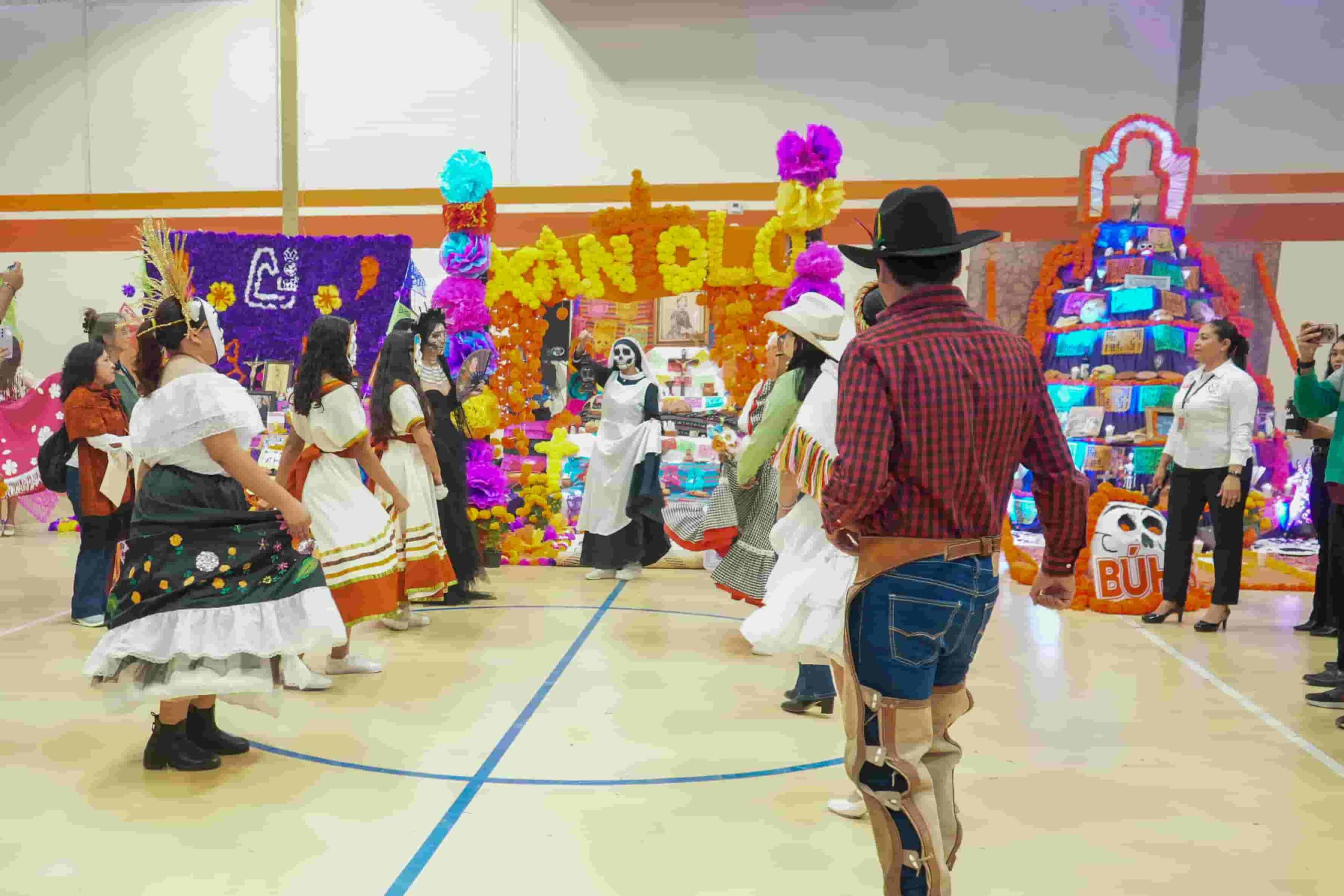 Celebra la UAT tradiciones mexicanas con actividades en todas sus sedes