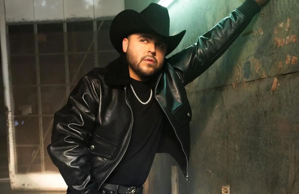 Gerardo Ortiz Evita la Cárcel: Condenado a 3 Años de Libertad Condicional tras Colaboración con el FBI