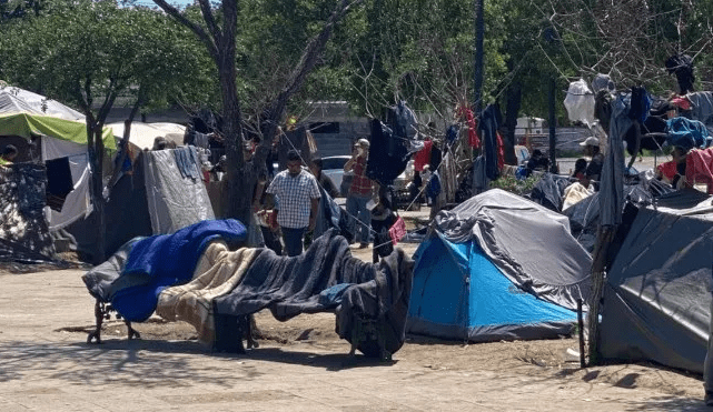 Alertan en Reynosa que frontera de Estados Unidos continúa cerrada al asilo migrante