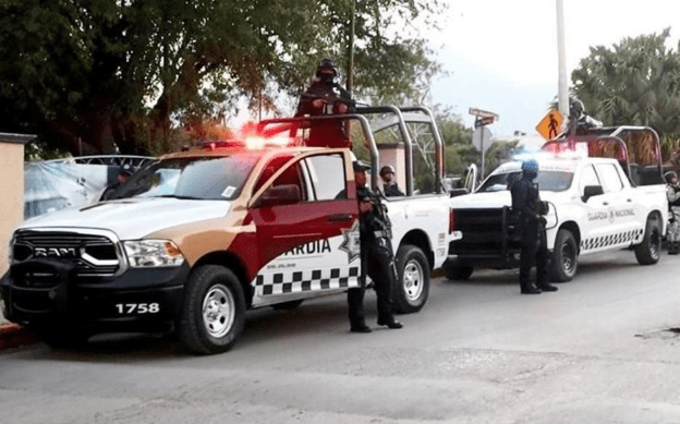 Operativos en Tamaulipas dejan saldo de armamento y vehículos recuperados.