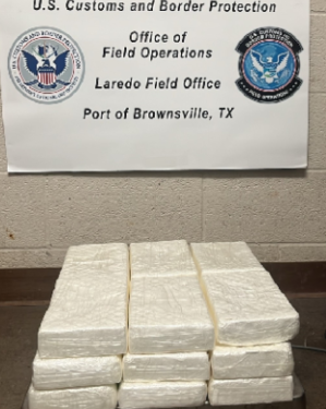 Decomisan más de 41 libras de cocaína en el Puente Internacional Gateway en Brownsville, Texas