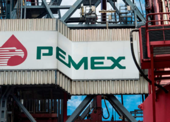 Pemex decide cuándo enviar petróleo a Cuba, afirma Sheinbaum