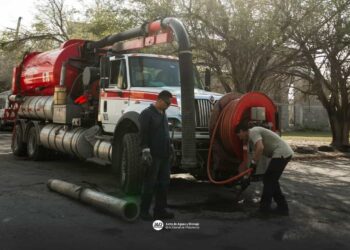 Beto Granados impulsa trabajos de drenaje sanitario en el fraccionamiento Arboledas