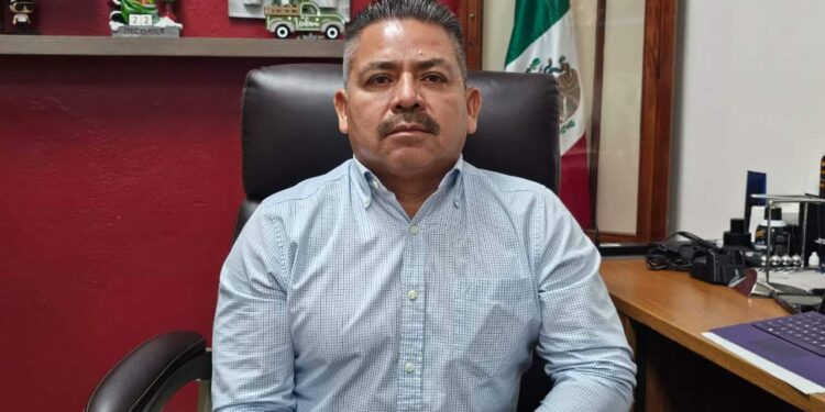Tránsito refuerza operativo grúa en Matamoros y retira más de 50 vehículos en venta