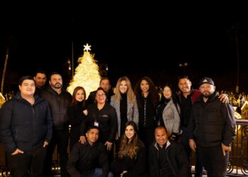 Beto Granados agradece a las familias que participaron en la foto del recuerdo