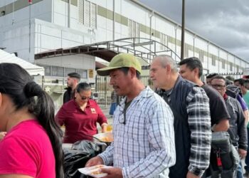 Con cercanía y empatía, gobierno de Beto Granados acompaña a trabajadores de Tridonex