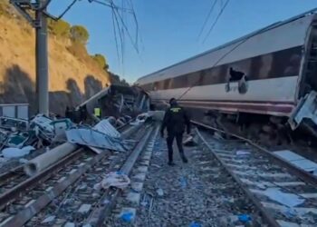 Tragedia ferroviaria en Madrid: 39 muertos tras choque de trenes Iryo y Renfe