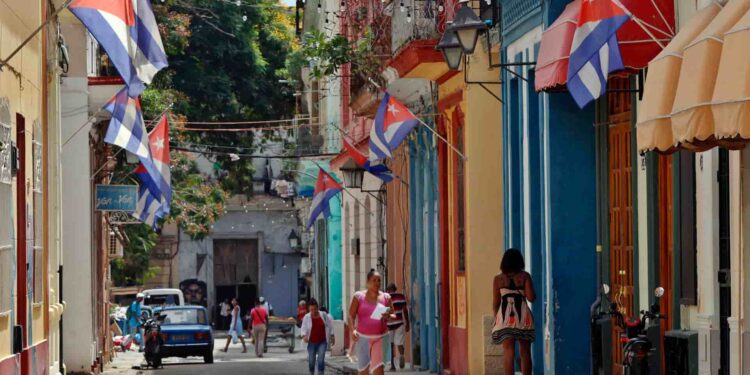 “¡CERO!”: Trump corta el flujo de petróleo de Venezuela a Cuba y lanza ultimátum a la Isla