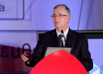 Ricardo Salinas Pliego en Washington: Alianza con el Tesoro de EE. UU. y defensa de las remesas