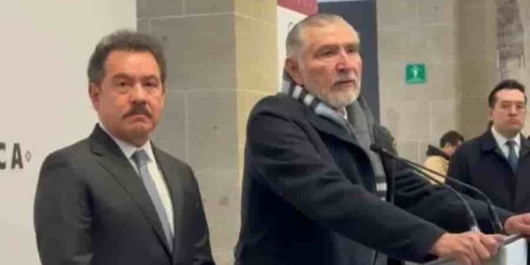 Sacudida en el Senado: Adán Augusto renuncia a la coordinación; Ignacio Mier asume el mando