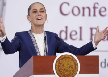 Sheinbaum se burla del Frente Amplio y adelanta que la reforma electoral “va muy bien”
