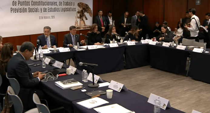 Senado aprueba reforma laboral de 40 horas en comisiones