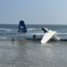 Avión aterriza sobre una playa de Somalia tras fallar en el despegue