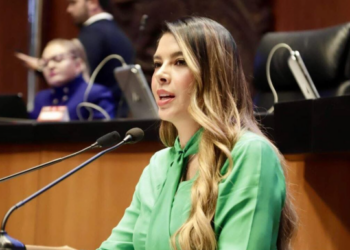 Presidenta Sheinbaum se pronuncia contra candidatura de Ruth González esposa del gobernador de San Luis Potosí