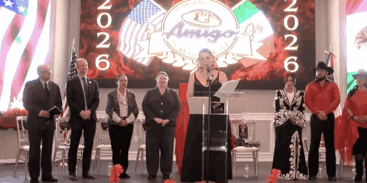 Heredero de una leyenda: Alex Fernández es nombrado Mr. Amigo 2026