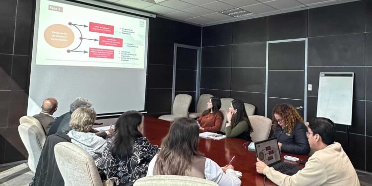 Fortalece SABG desarrollo administrativo de la Secretaría de Salud