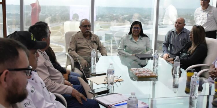 Respalda Gobierno del Estado a productores mezcaleros y forestales