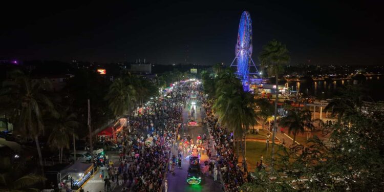 Entre juanchos, tiburones y ovnis, concluyó el Carnaval Tamaulipas