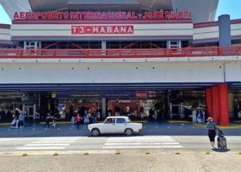 Rusia se suma al rescate de Cuba: El Kremlin califica la situación como “crítica” y busca vías de apoyo