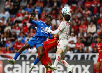 Cruz Azul rescata el empate en el Infierno y Chivas se escapa: Así cerró la Jornada 5