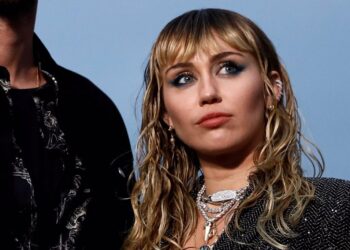Miley Cyrus celebra 20 años de ‘Hannah Montana’ con un especial en Disney+