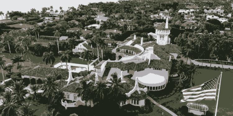 Servicio Secreto abate a hombre armado en Mar-a-Lago, residencia de Donald Trump