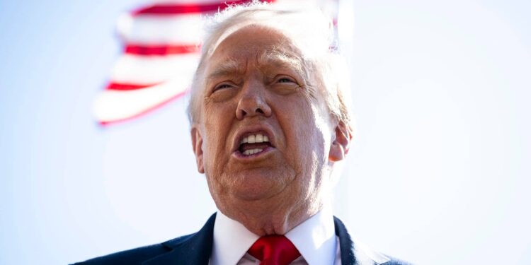 HRW 2026: El “Efecto Trump” y el retroceso de libertades en América Latina