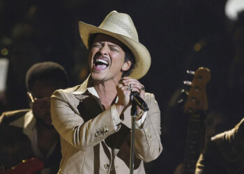 Bruno Mars anuncia cuatro conciertos en Ciudad de México con su gira “The Romantic”