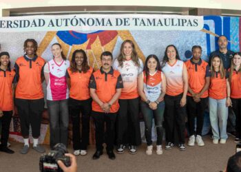 Preside Dámaso Anaya la presentación del CorreBasket Femenil