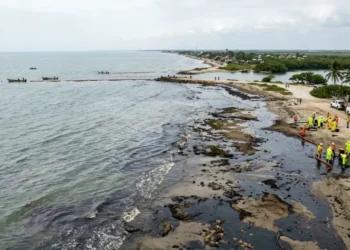 Derrame de hidrocarburo en el Golfo proviene de tres puntos: SEMAR