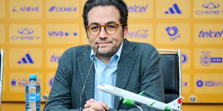 Tigres anuncia salida de Mauricio Culebro como presidente
