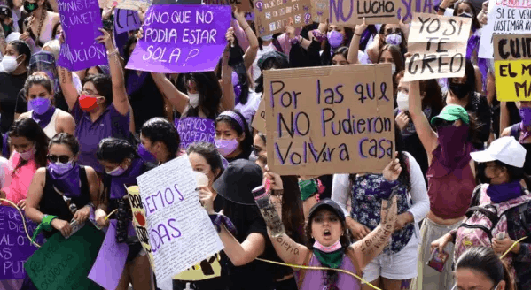 Comisiones del Senado dan luz verde al 9M como Día Nacional Sin Nosotras