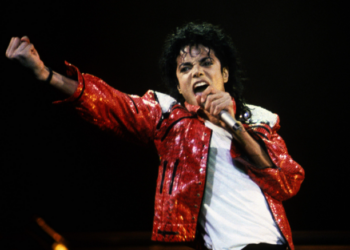 Película de Michael Jackson llegará con disco de sus grandes éxitos