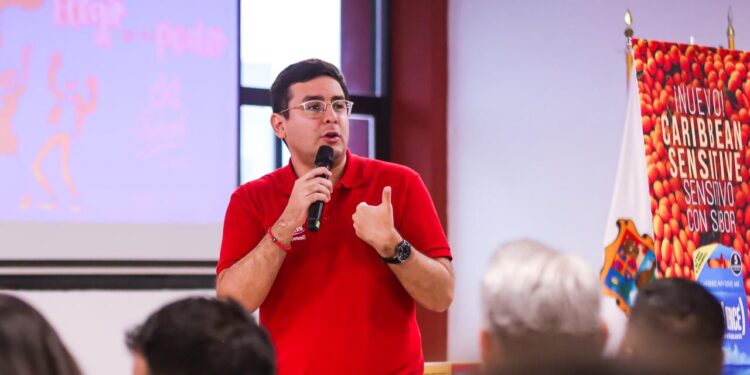 Participan más de 800 jóvenes en ciclo de conferencias “INLOVE: Más Amor Menos Riesgos”: INJUVE