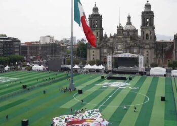 ¡Hazaña en el Zócalo!: CDMX rompe el Récord Guinness con la clase de fútbol más grande del mundo