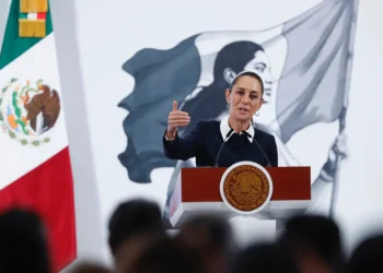 Sheinbaum pide transferencia de vehículos de la Corte y exige explicación al Poder Judicial