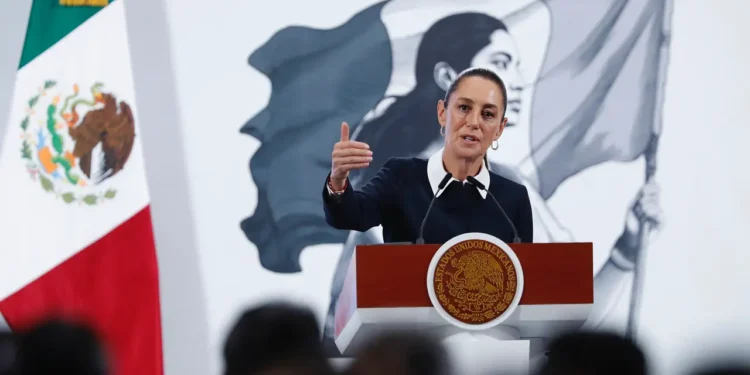 Sheinbaum pide transferencia de vehículos de la Corte y exige explicación al Poder Judicial