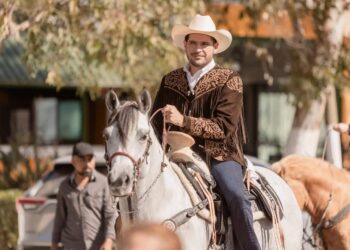 Familias matamorenses vibran felices con desfile de las Fiestas Mexicanas