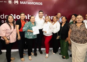 Apoya Beto Granados a jefas de familia con 50% de descuento en el impuesto predial