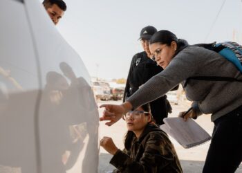 Beto Granados apoya a las mujeres para mejorar sus oportunidades de vida