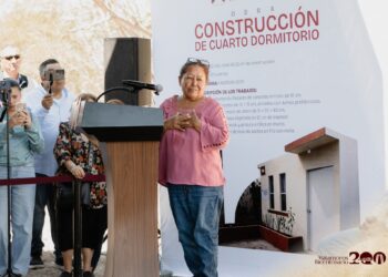 Matamorenses reciben vivienda digna de manos del alcalde Beto Granados