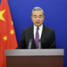 China condena “asesinato” de Jamenei y exige frenar la “injerencia externa” en el Golfo