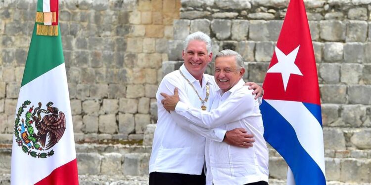Tensión en la Isla: Díaz-Canel agradece a AMLO mientras estallan protestas por hambre y apagones