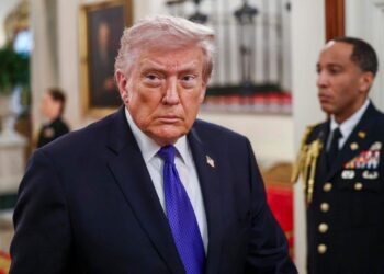 “¡Demasiado tarde!”: Trump cierra la puerta al diálogo mientras Irán agoniza militarmente