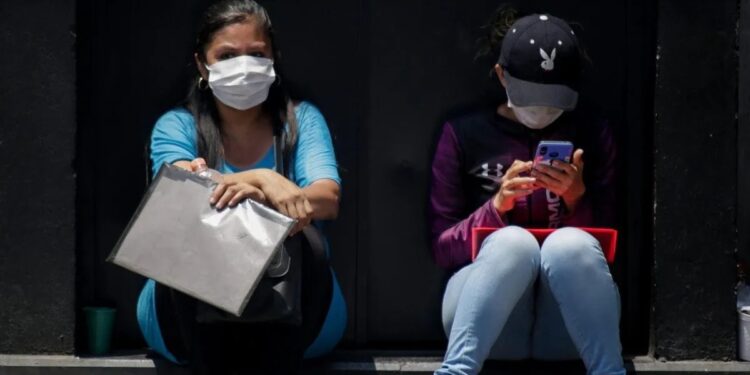 ONG señala que 19 millones de mujeres están excluidas del sistema laboral en México